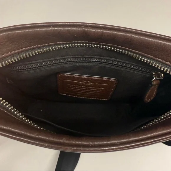 Coach Rich Brown Leather Messenger Bag - Picture 3 of 8
